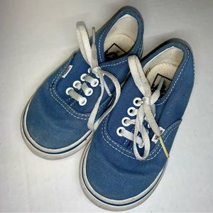 💙 Blue lace up Vans Classics shoes toddler 6.5